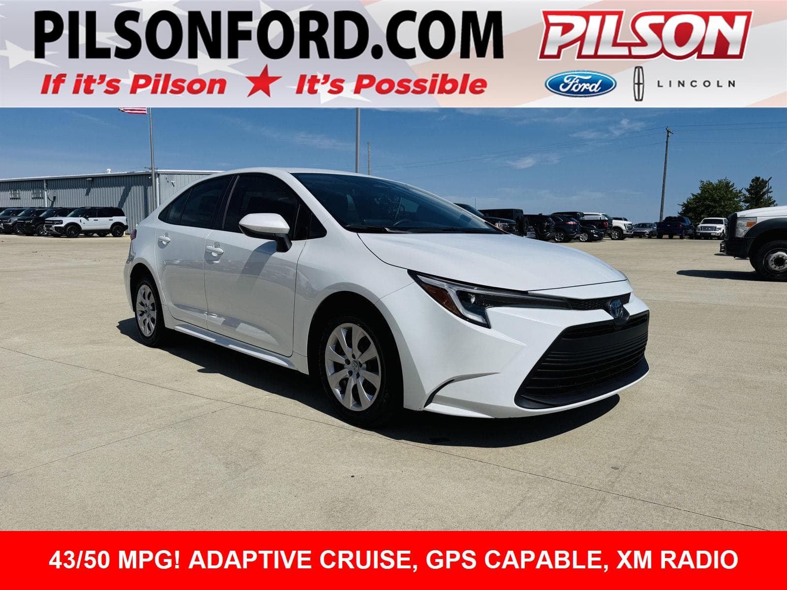2025 Toyota Corolla Hybrid LE — photo 1 of 37