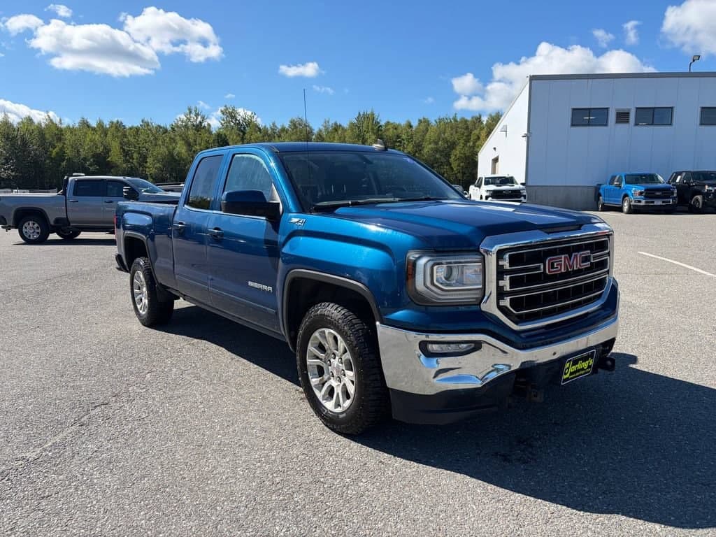2018 GMC Sierra 1500 Base — photo 1 of 5