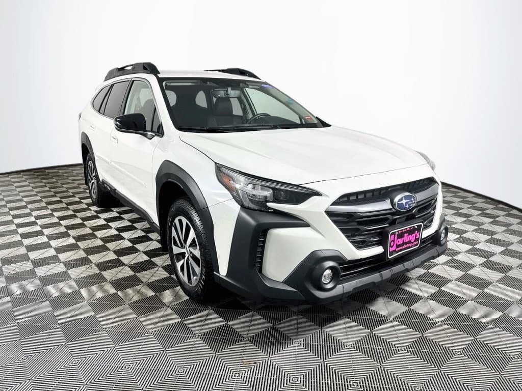 2024 Subaru Outback Premium — photo 1 of 30