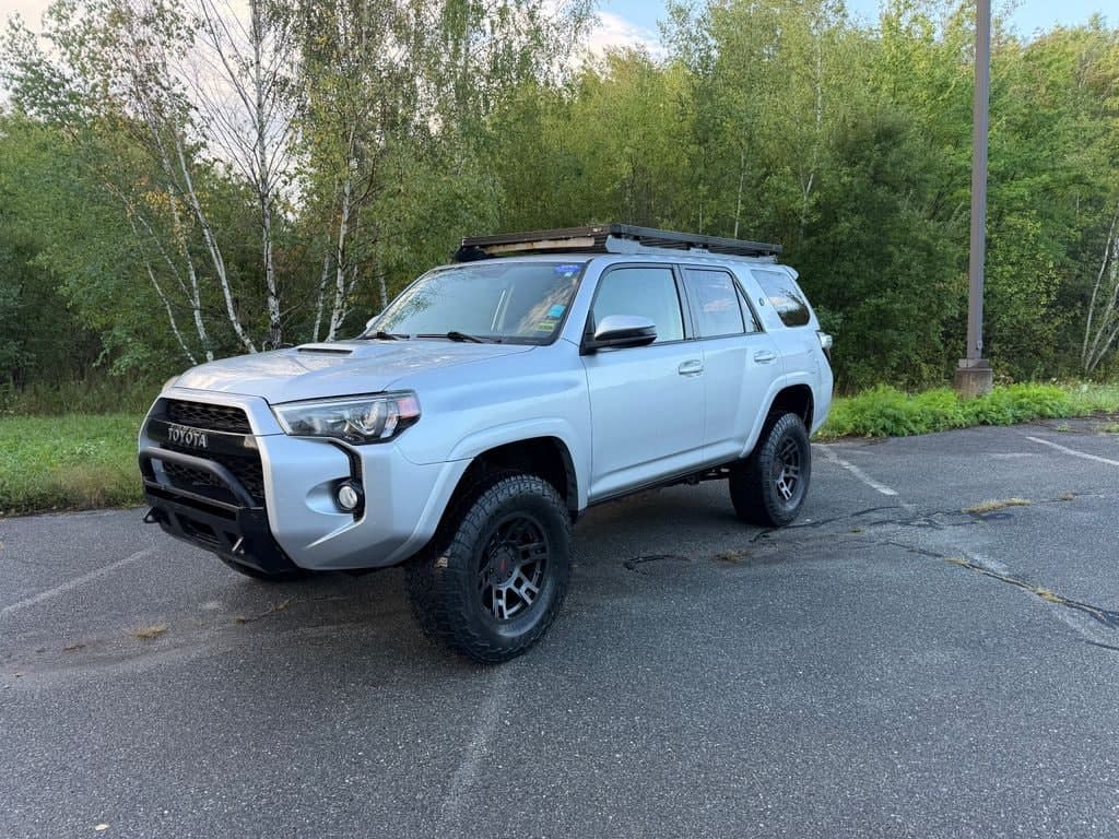 2016 Toyota 4Runner Trail — photo 1 of 4