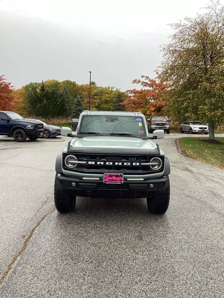 2024 Ford Bronco Outer Banks — photo 1 of 6