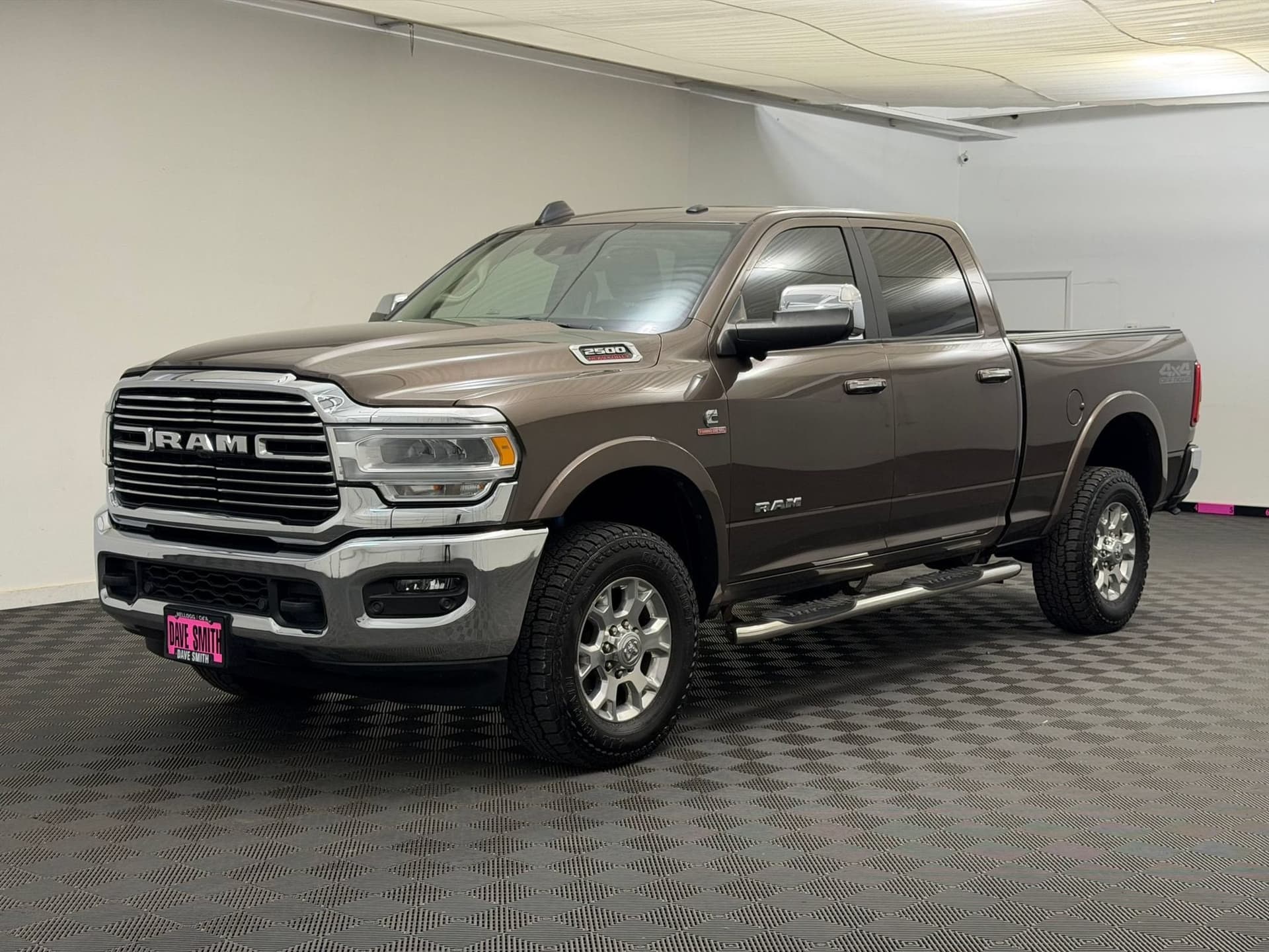 2020 RAM 2500 Laramie — photo 1 of 36