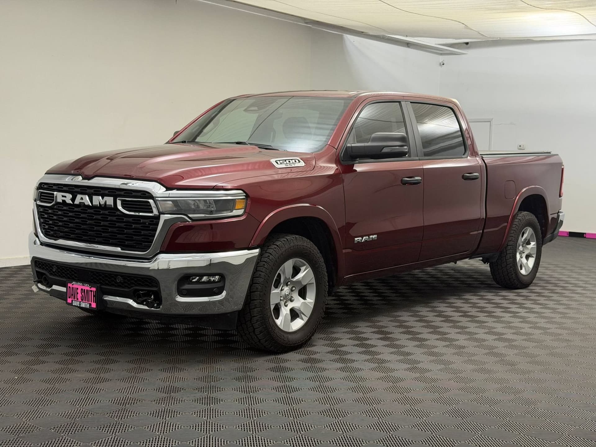 2025 RAM 1500 Base — photo 1 of 33