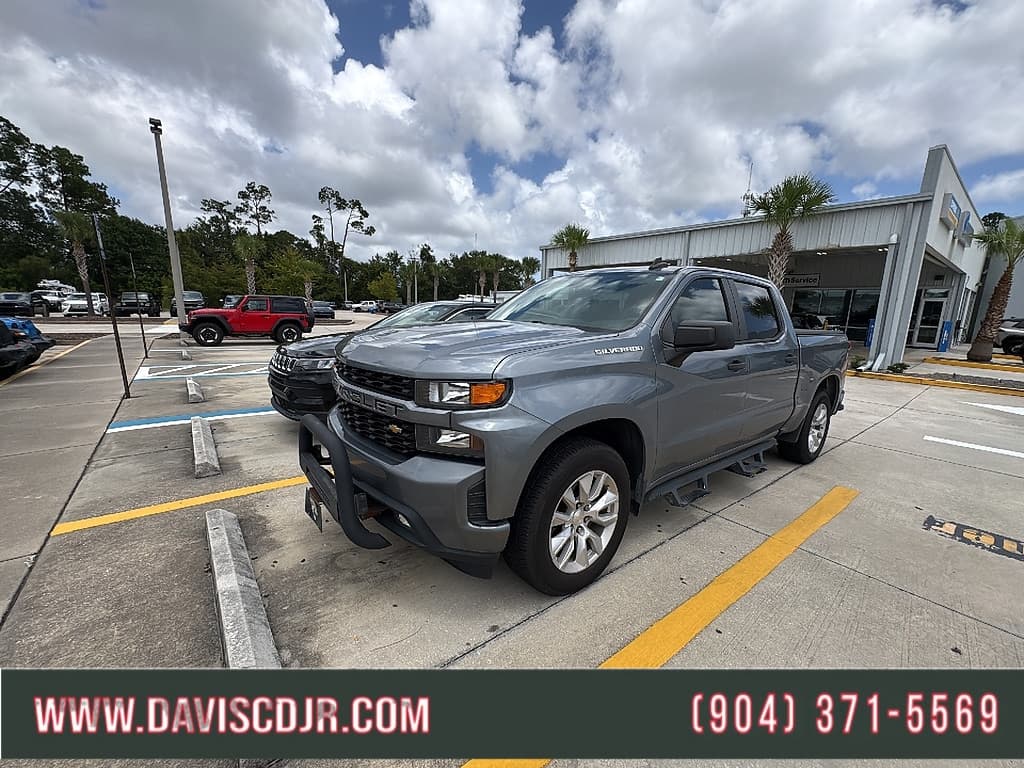 2019 Chevrolet Silverado 1500 Custom — photo 1 of 2