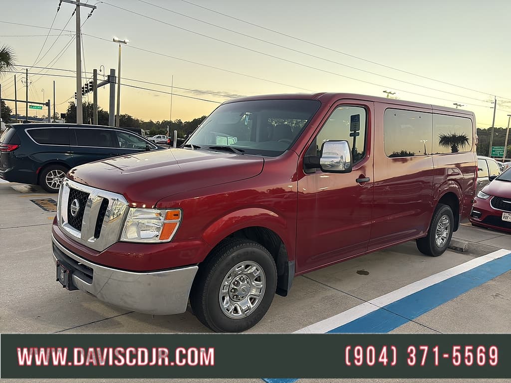 2021 Nissan NV Passenger Base — photo 1 of 5