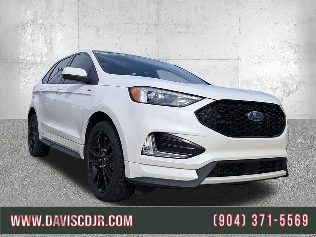 2022 Ford Edge SEL — photo 1 of 34