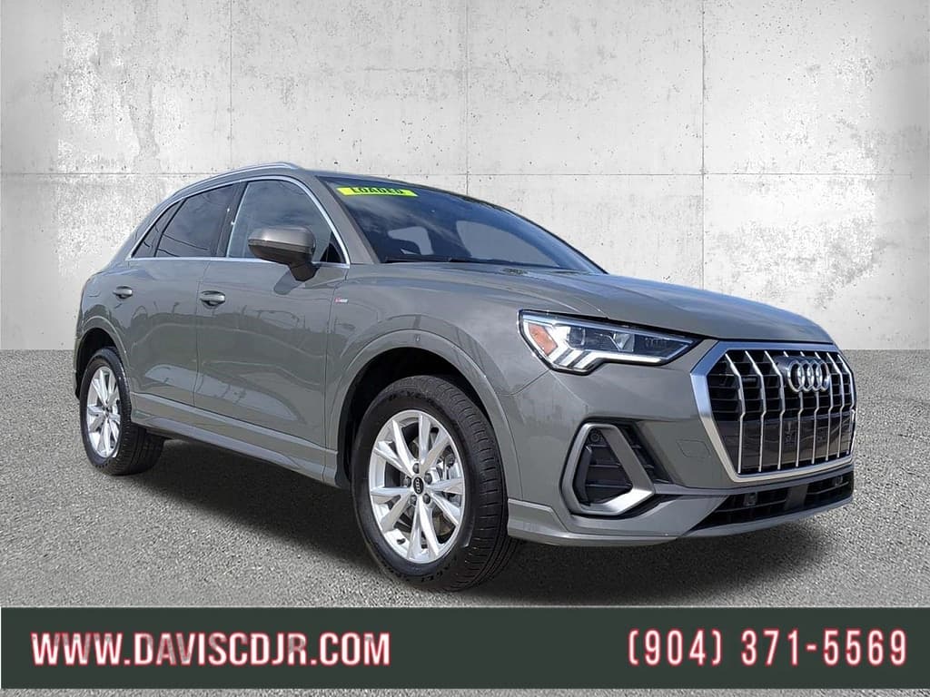 2025 Audi Q3 S line Premium — photo 1 of 35