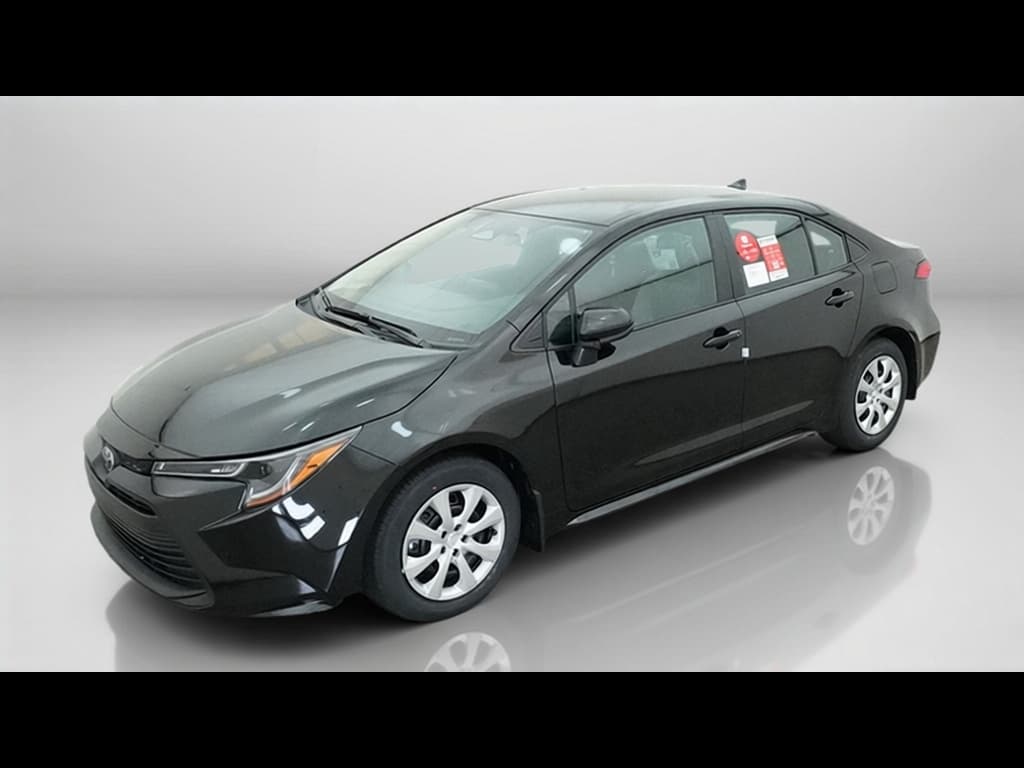 2027 Toyota Corolla LE — photo 1 of 34