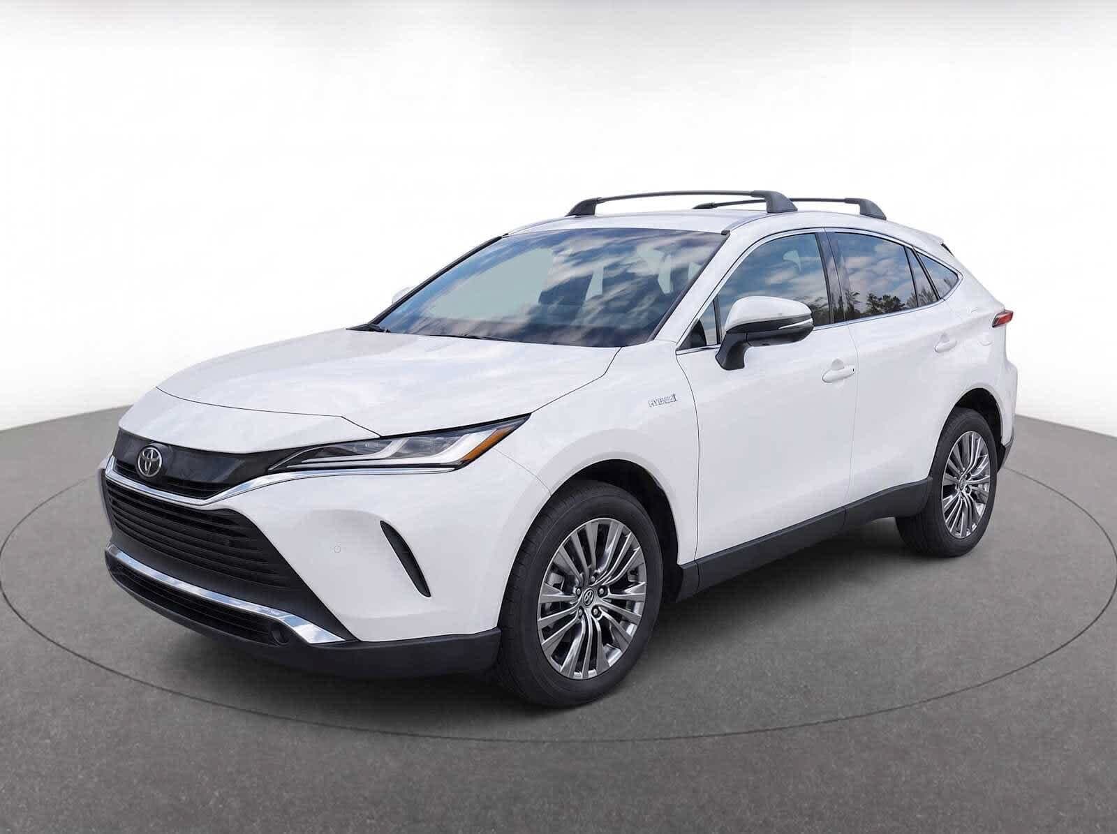2021 Toyota Venza Limited — photo 1 of 17