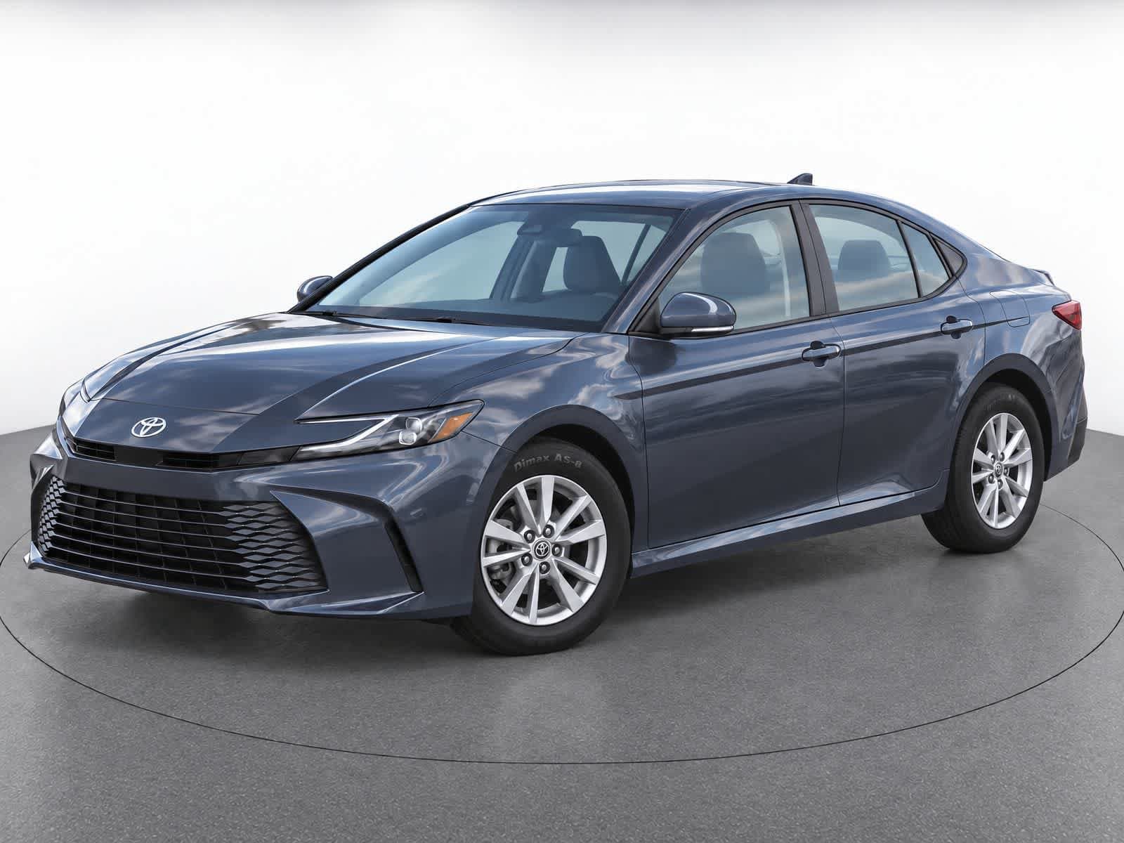 2025 Toyota Camry LE — photo 1 of 47