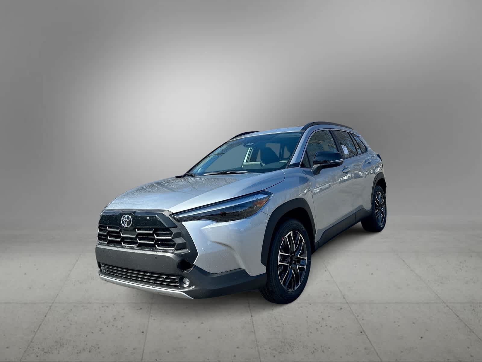 2026 Toyota Corolla Cross XLE — photo 1 of 34