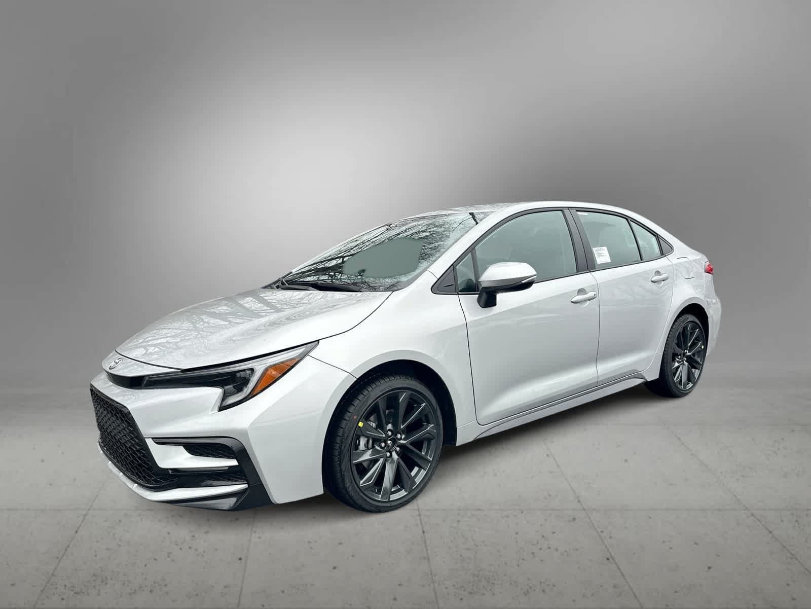 2026 Toyota Corolla SE — photo 1 of 33