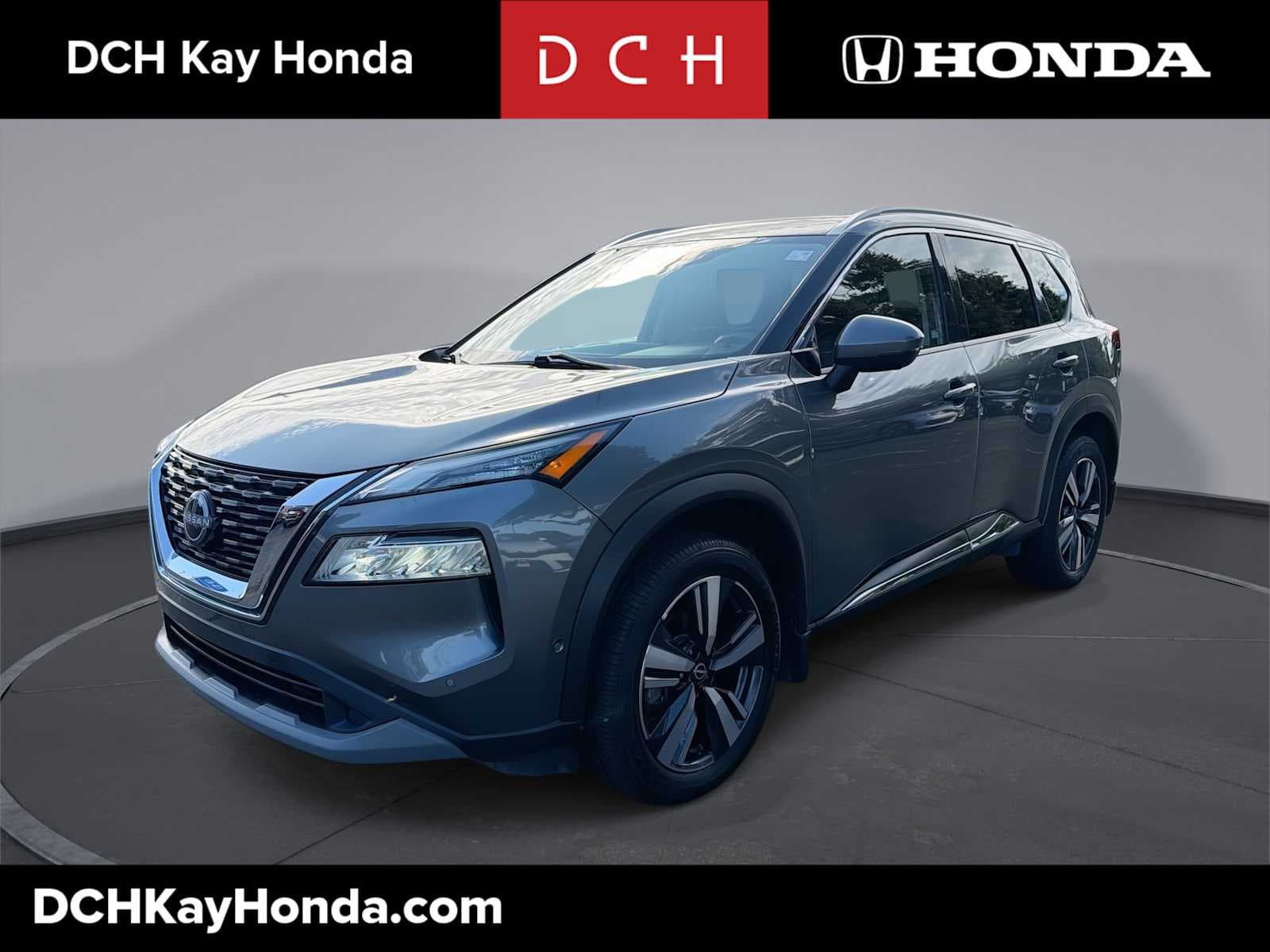 2023 Nissan Rogue SL — photo 1 of 35