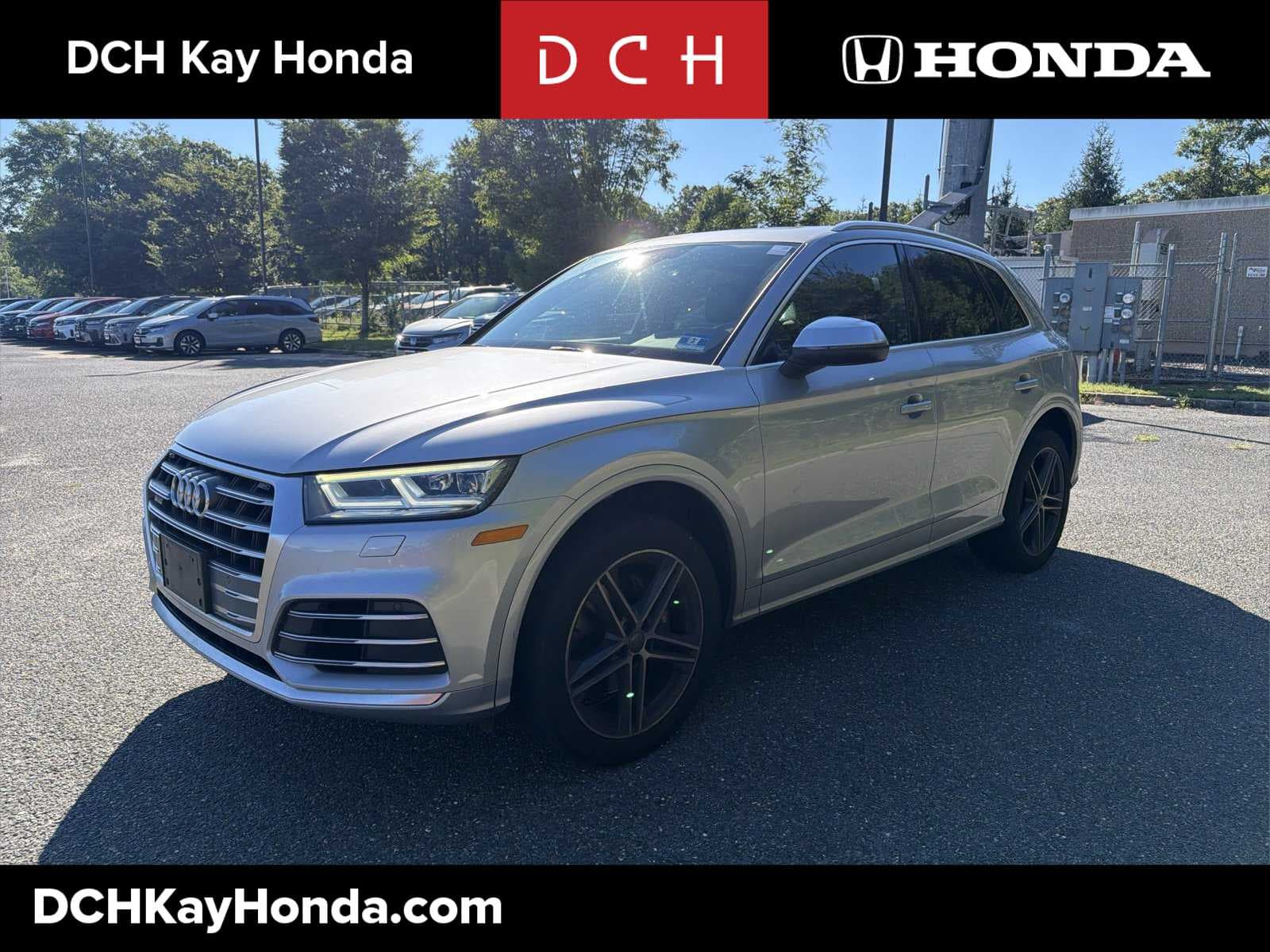 2020 Audi SQ5 Premium — photo 1 of 24