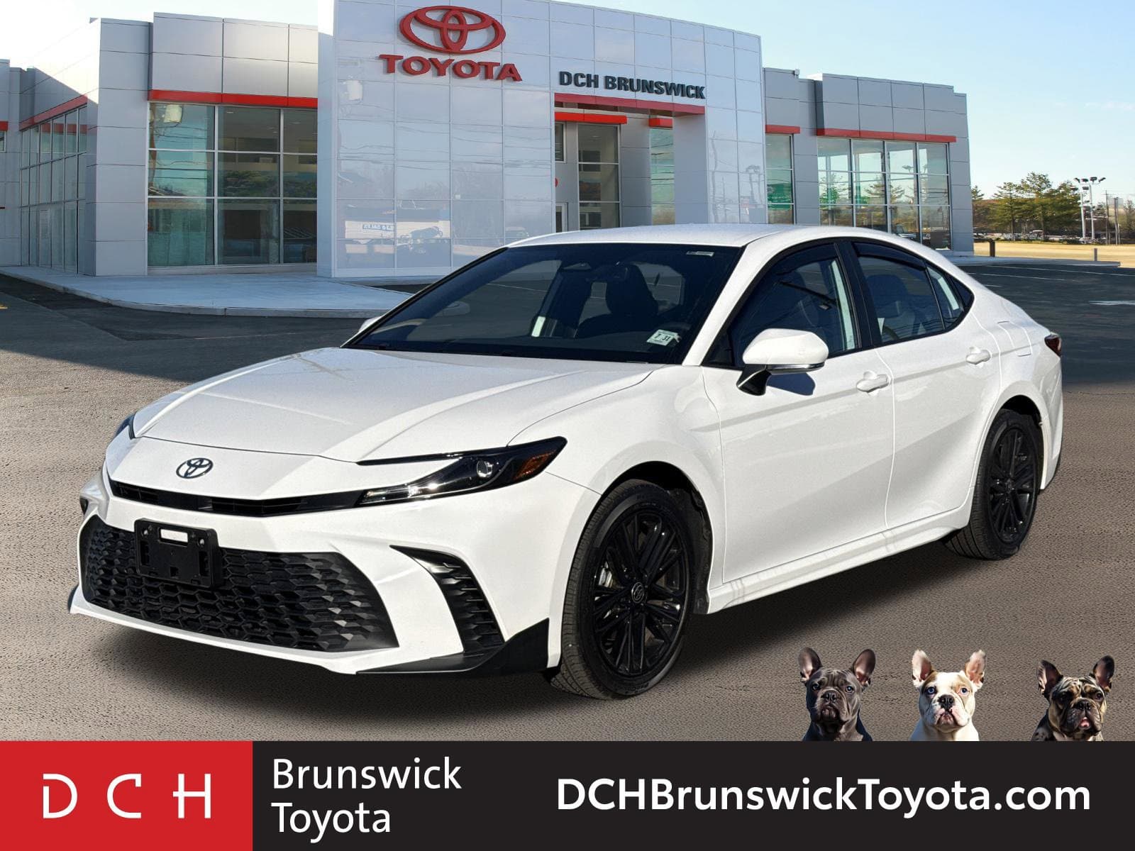 2026 Toyota Camry SE — photo 1 of 54