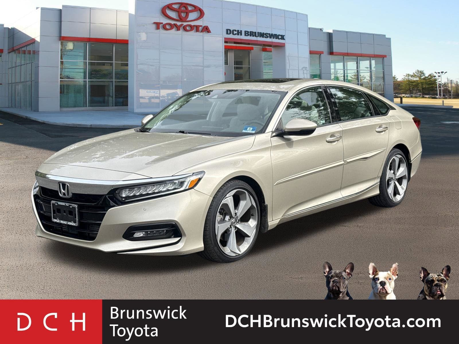 2020 Honda Accord Sedan Touring — photo 1 of 30