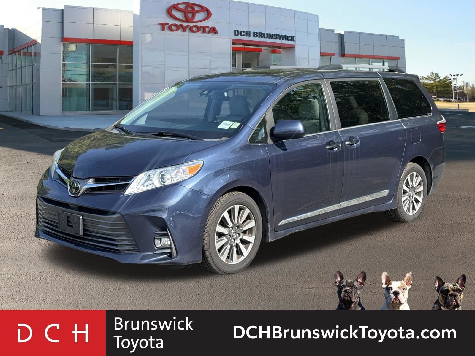 2018 Toyota Sienna XLE — photo 1 of 34