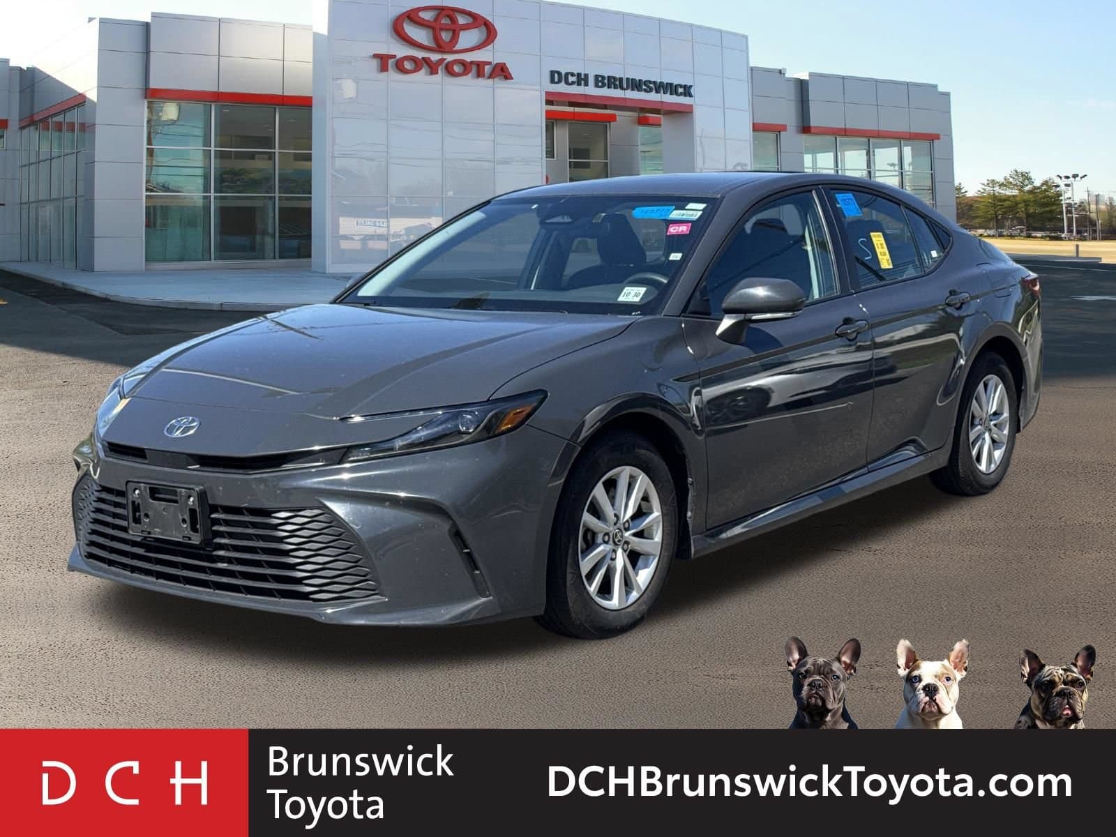 2026 Toyota Camry LE — photo 1 of 32