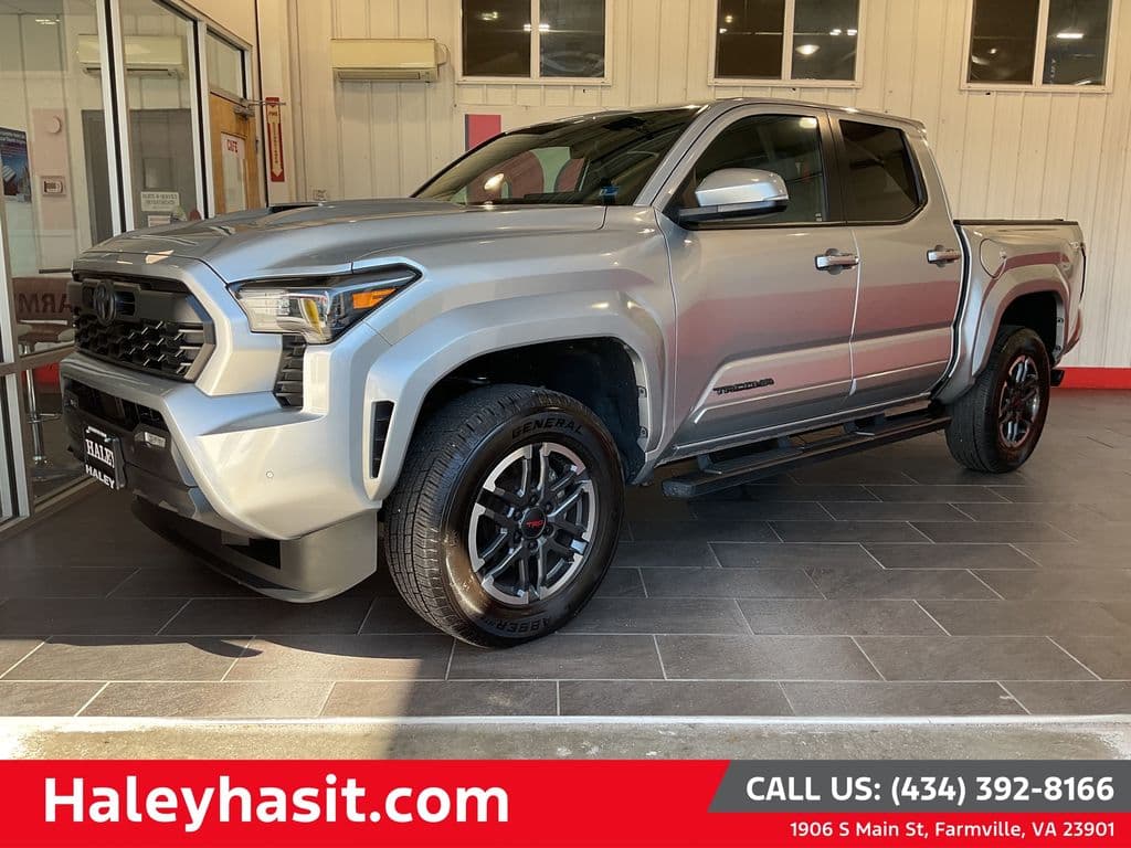 2024 Toyota Tacoma 4WD TRD Sport — photo 1 of 33