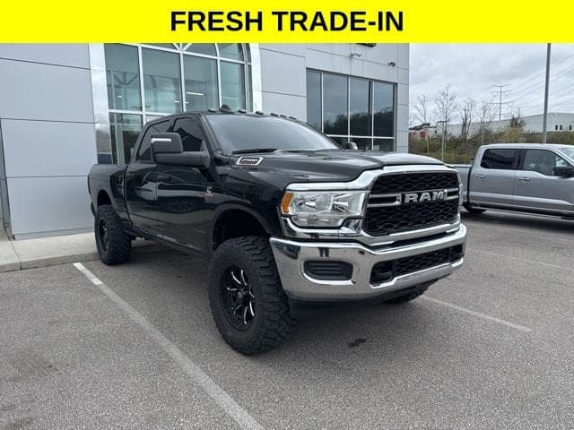2024 RAM 2500 Tradesman — photo 1 of 10