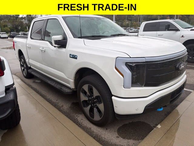 2024 Ford F-150 Lightning Platinum — photo 1 of 11