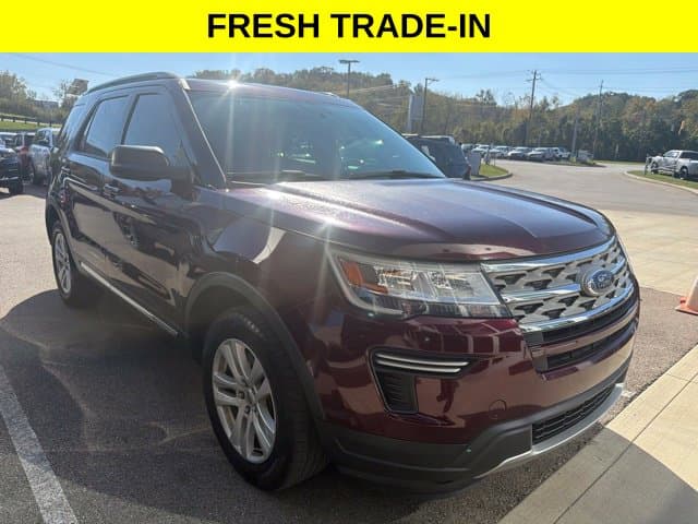 2018 Ford Explorer XLT — photo 1 of 16