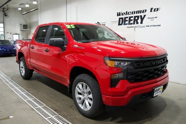 Foto de 2025 Chevrolet Silverado 1500 Custom