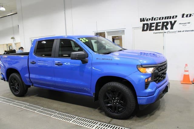 Foto de 2025 Chevrolet Silverado 1500 Custom