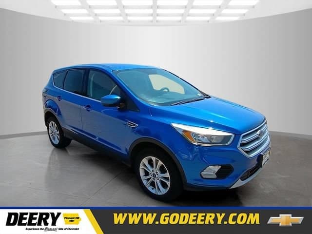 2017 Ford Escape SE — photo 1 of 28