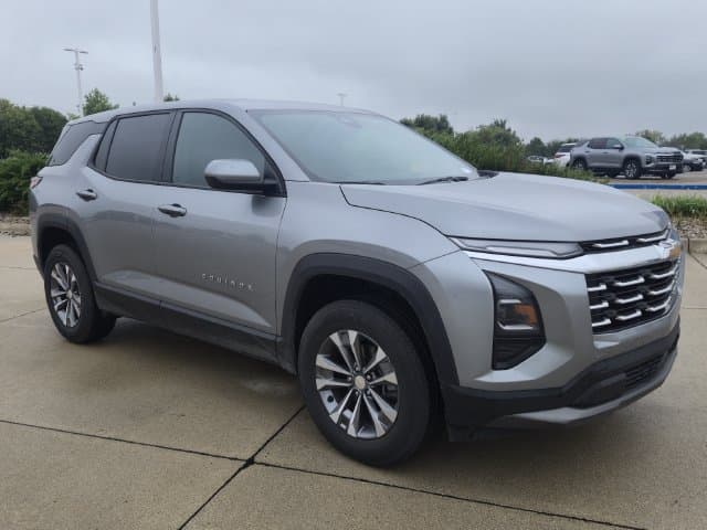 2026 Chevrolet Equinox FWD LT — photo 1 of 30