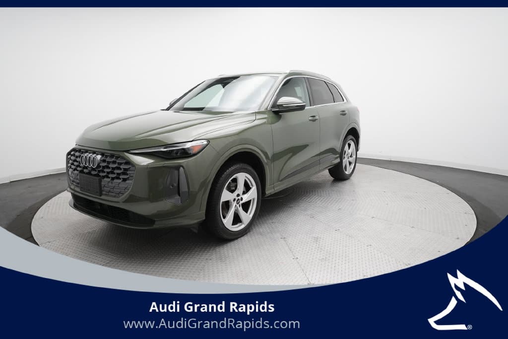 2025 Audi Q5 Base — photo 1 of 38