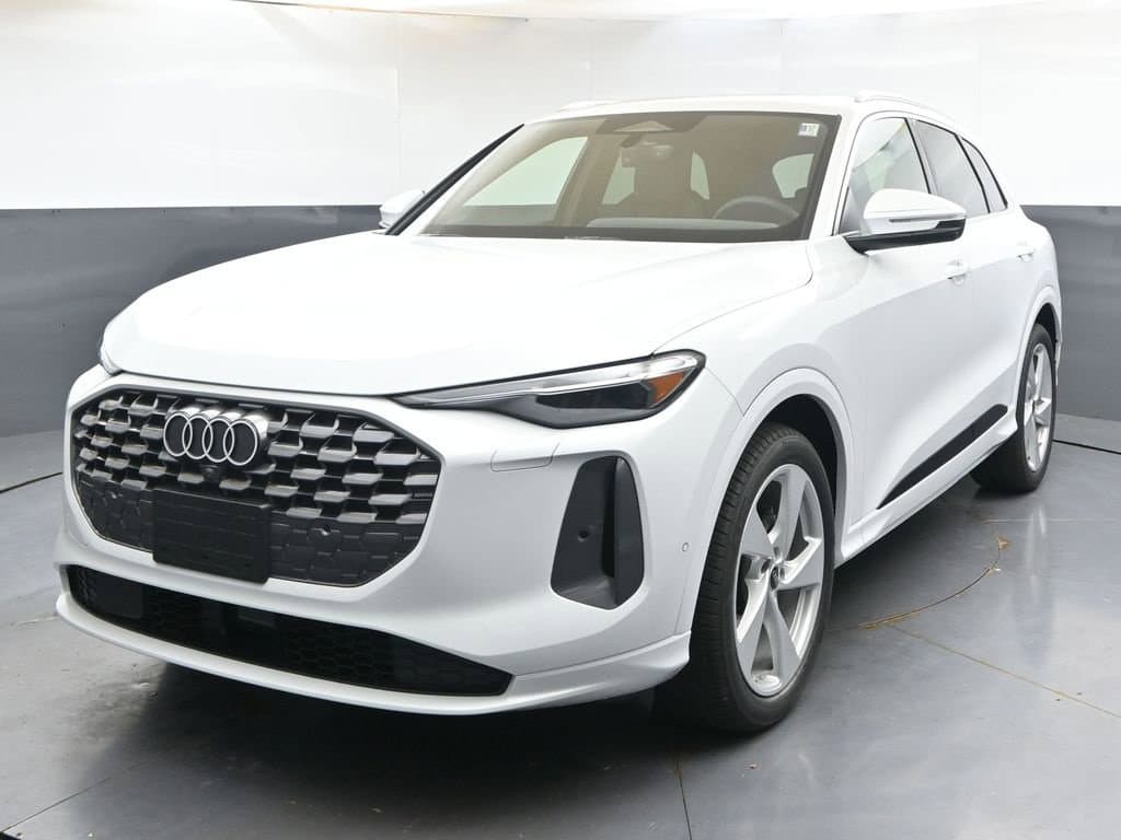 2026 Audi Q5 Base — photo 1 of 60