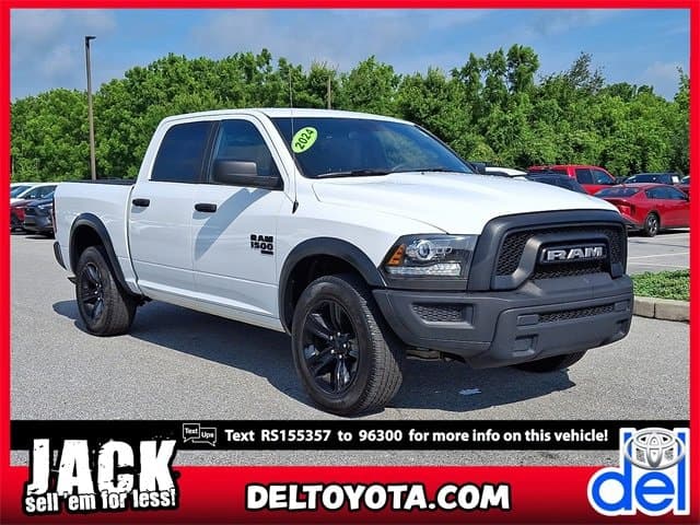 Foto de 2024 RAM 1500 Classic Warlock