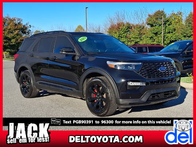2023 Ford Explorer ST — photo 1 of 33