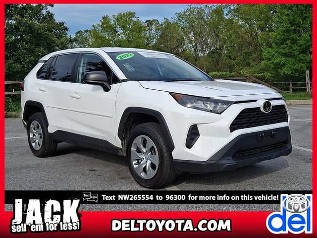 2022 Toyota RAV4 LE — photo 1 of 30