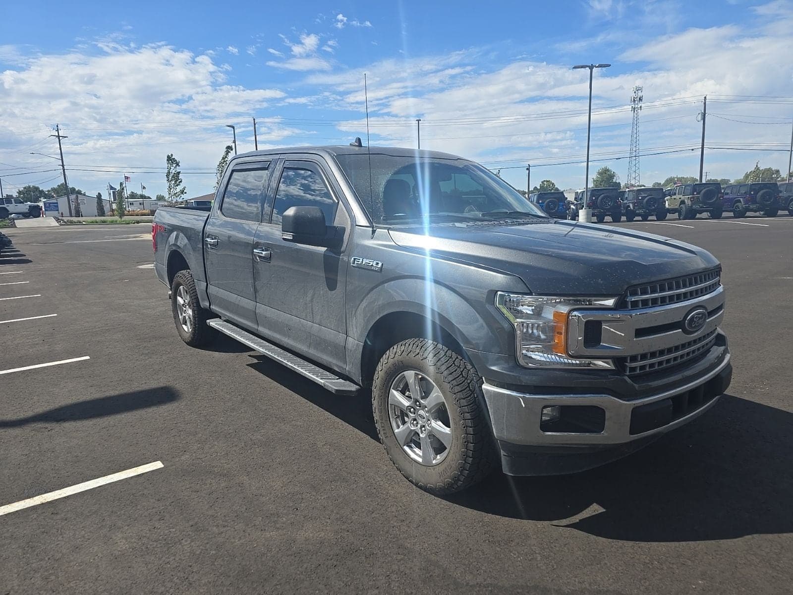 2019 Ford F-150 XLT — photo 1 of 9