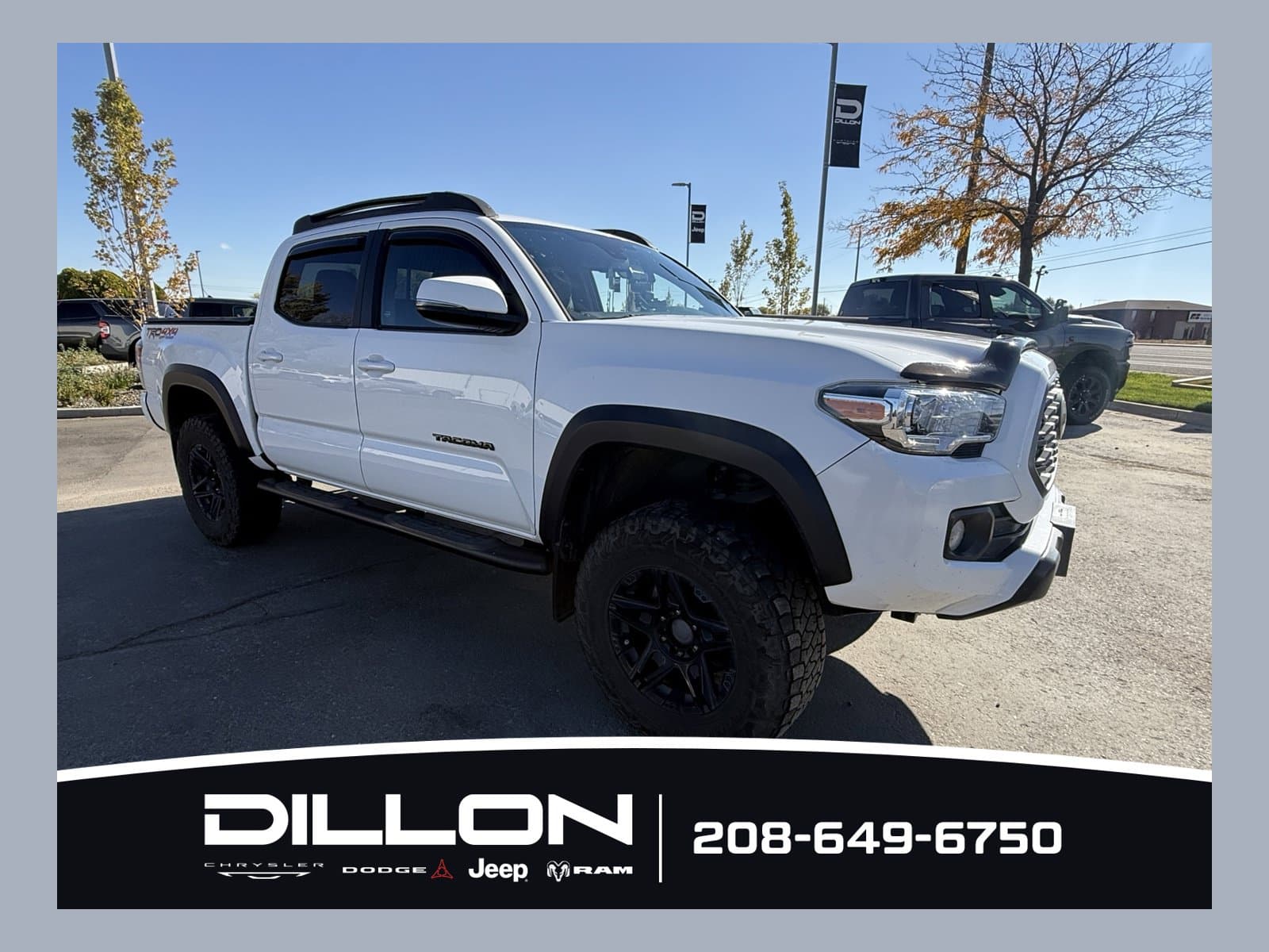 2021 Toyota Tacoma 4WD TRD Off Road — photo 1 of 14