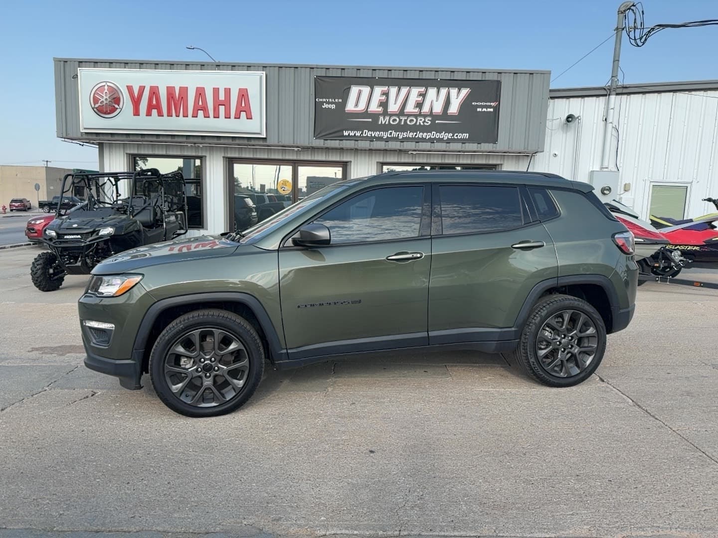 2021 Jeep Compass 80th Special Edition — photo 1 of 23