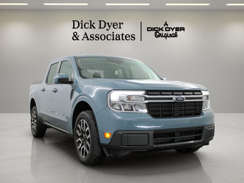 2022 Ford Maverick Base — photo 1 of 48