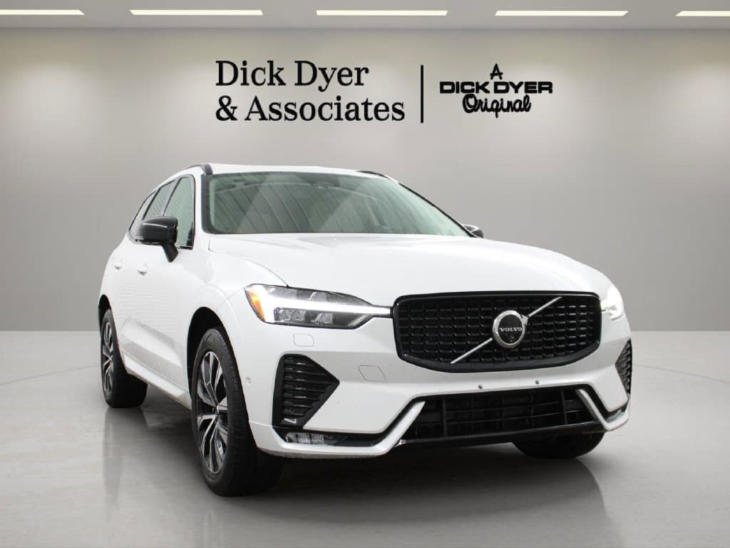 2024 Volvo XC60 Base — photo 1 of 47