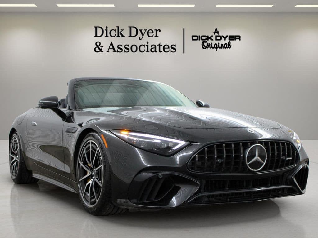 2022 Mercedes-Benz SL Base — photo 1 of 49