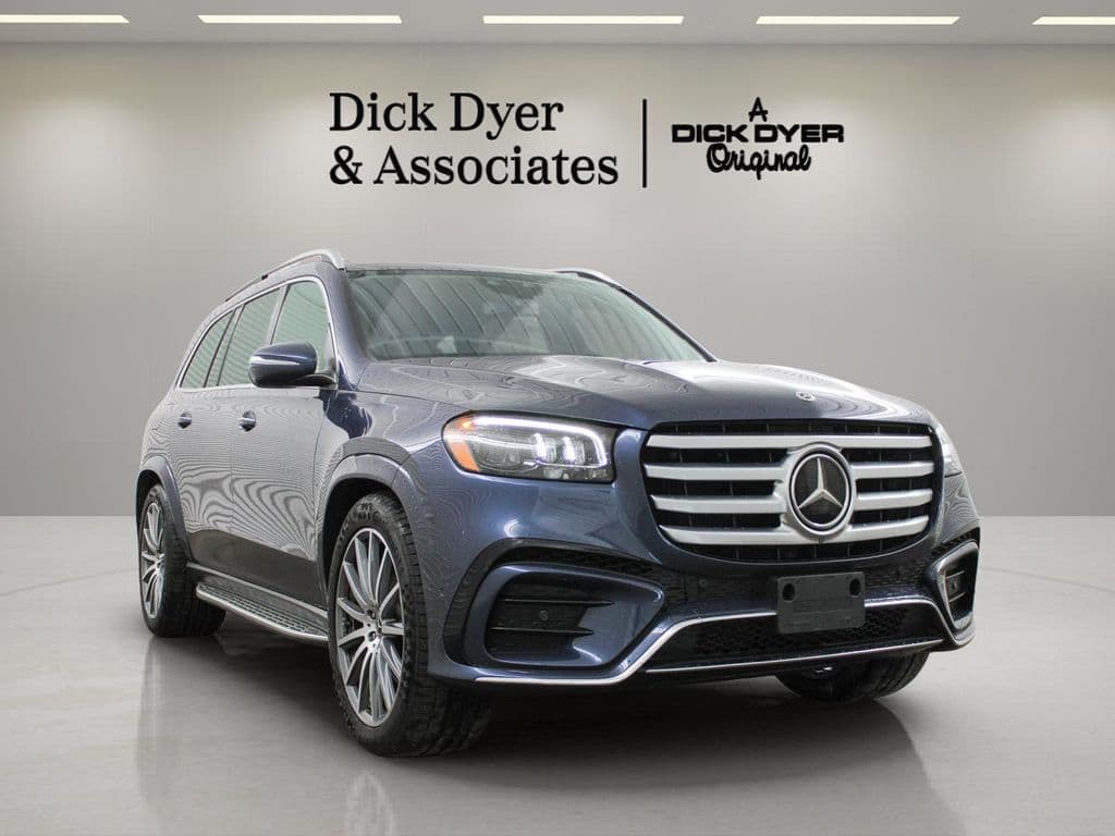 2024 Mercedes-Benz GLS GLS 580 — photo 1 of 50