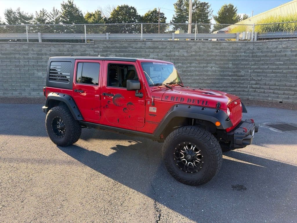2017 Jeep Wrangler Unlimited Rubicon — photo 1 of 13