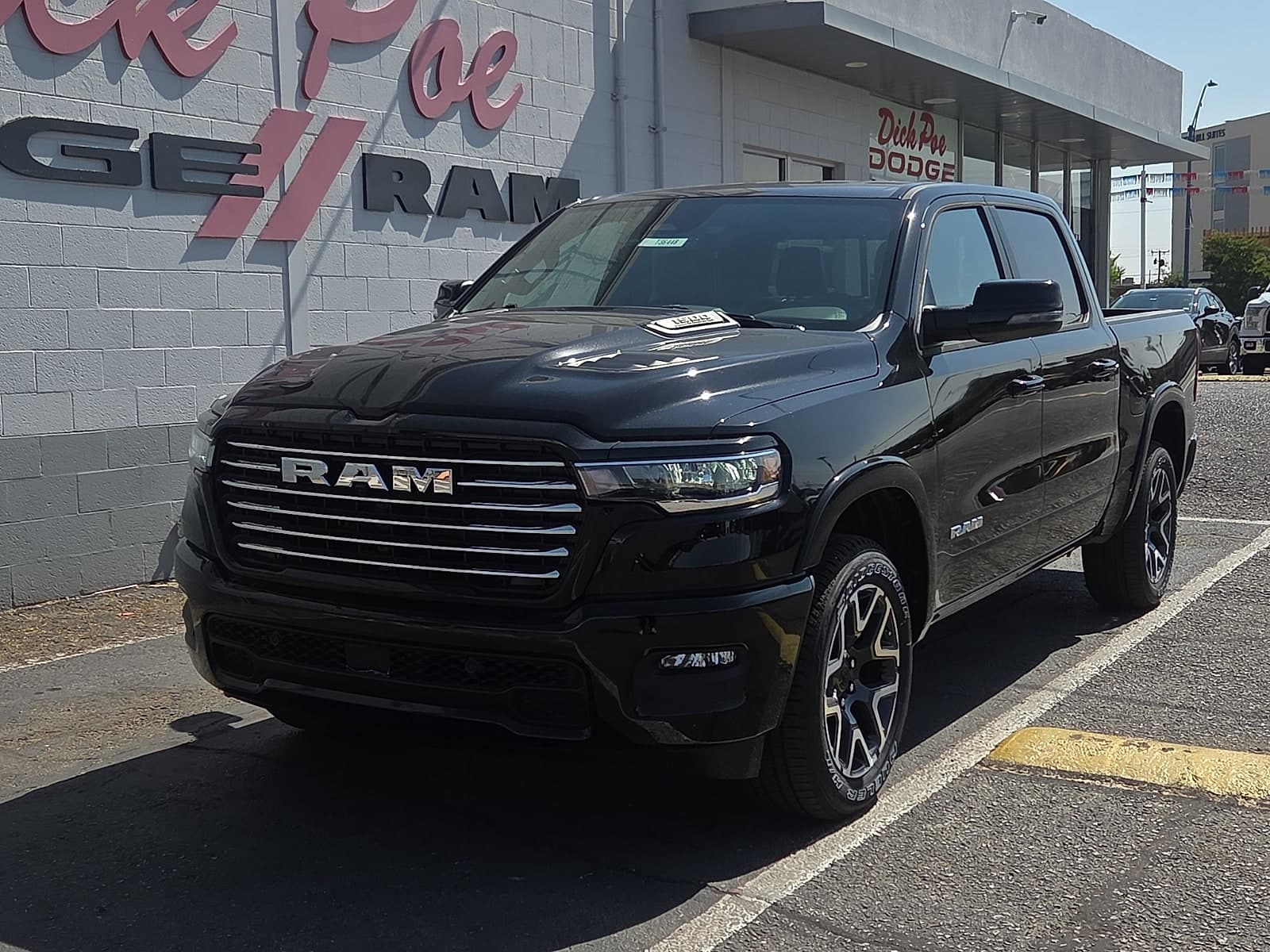 2026 RAM 1500 Laramie — photo 1 of 15