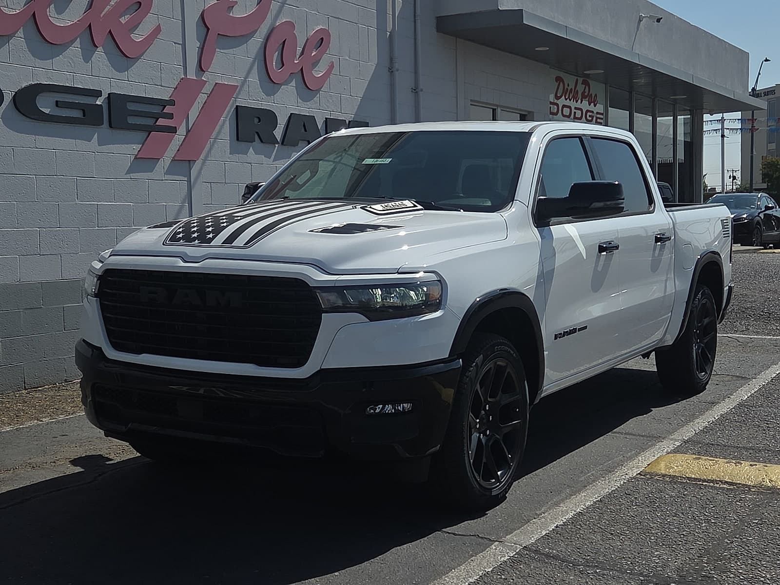 2026 RAM 1500 Laramie — photo 1 of 15