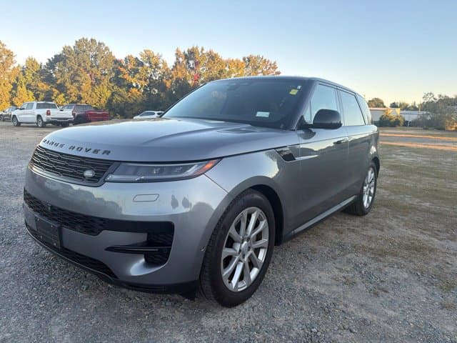 2025 Land Rover Range Rover Sport SE — photo 1 of 22