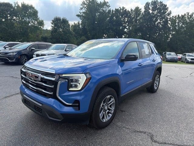 2026 GMC Terrain FWD Elevation — photo 1 of 21