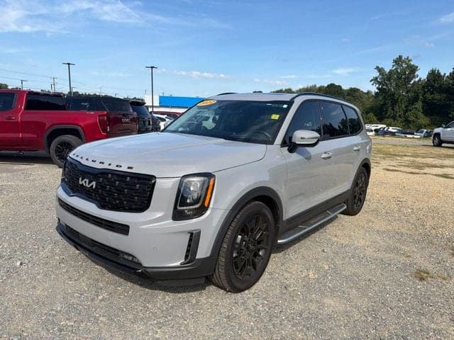 2022 Kia Telluride SX — photo 1 of 23