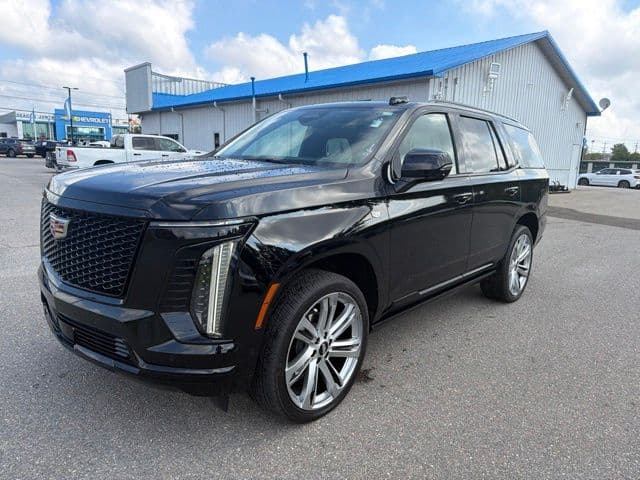 2025 Cadillac Escalade 4WD Sport Platinum — photo 1 of 21