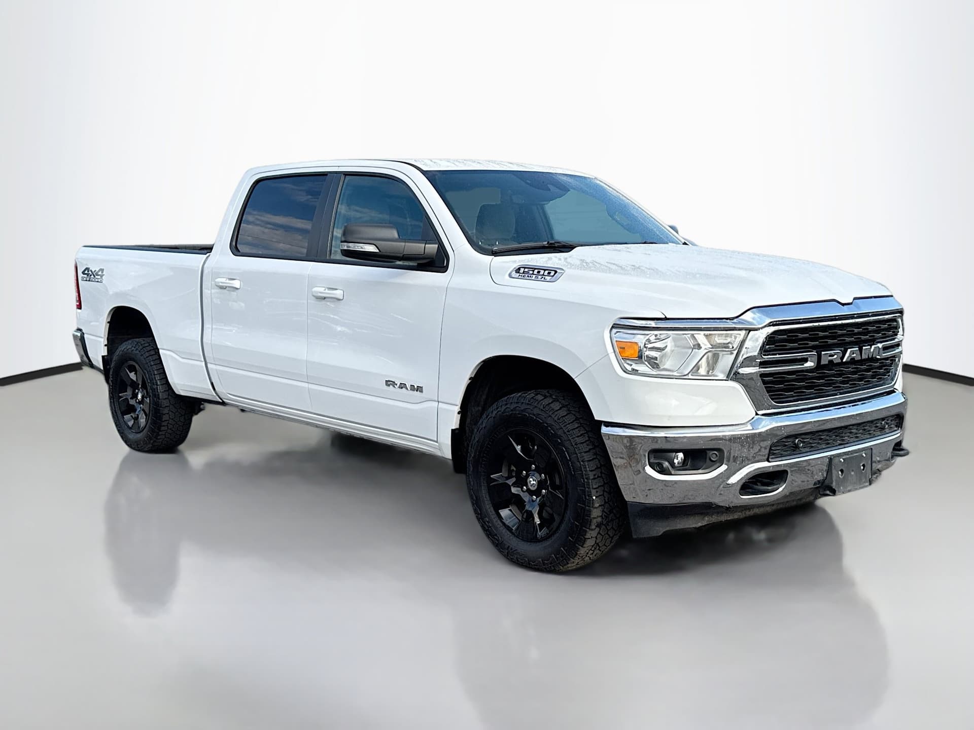 2022 RAM 1500 Base — photo 1 of 36